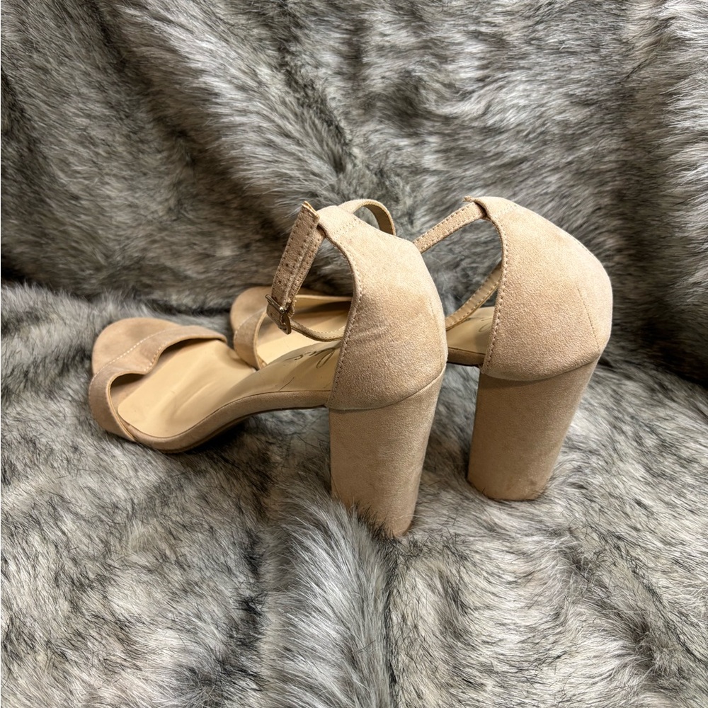Lulus Tan Block Heel Sandals - Picture 2 of 4